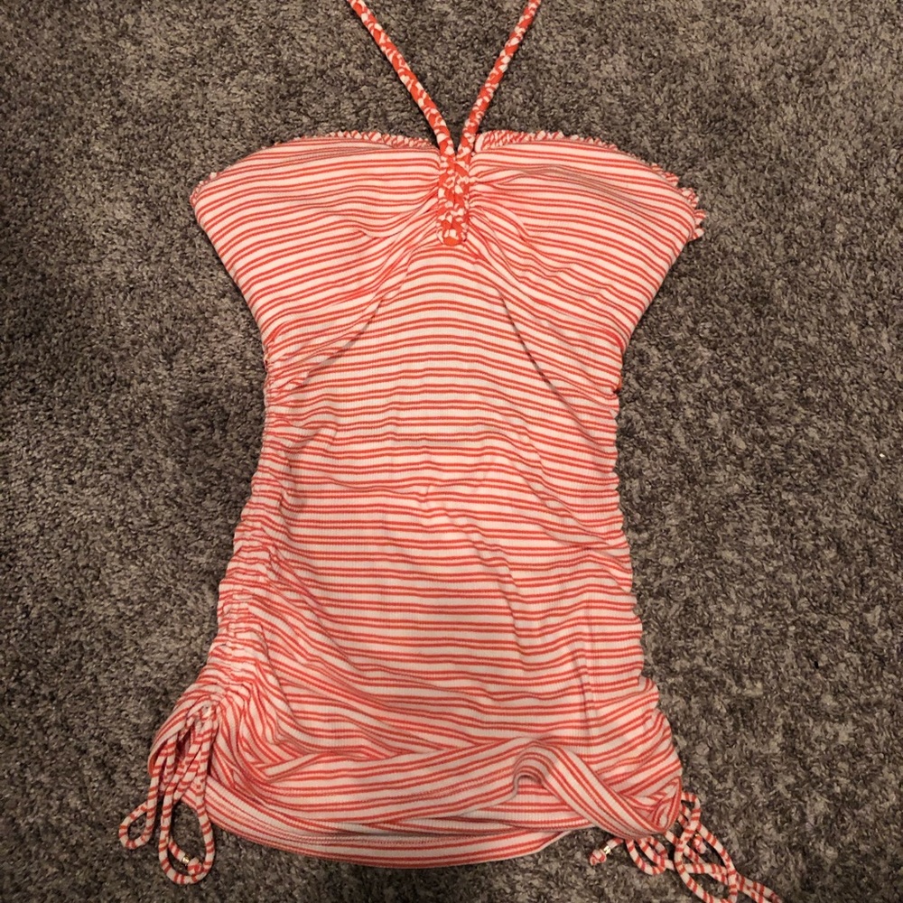 Guess halter top NWOT